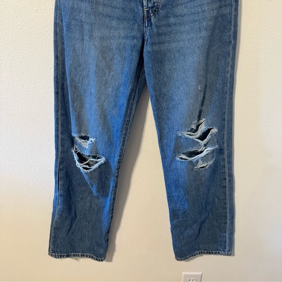 Levi’s Ribcage Straight Ankle Button Fly Premium Jean Busted Knee Medium Wash-26 - Picture 7 of 8